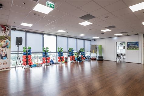 herbalife fit club singapore.